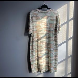 NWT Lucky Brand Lightweight Soft Midi Star Print Jersey Tee Dress, size S